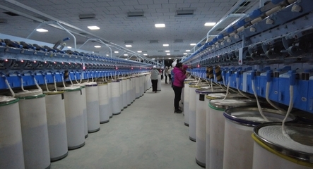 財(cái)政“活水”精準(zhǔn)滴灌 產(chǎn)業(yè)“織錦”煥發(fā)生機(jī)——麥蓋提縣以財(cái)政杠桿撬動(dòng)紡織服裝產(chǎn)業(yè)高質(zhì)量發(fā)展